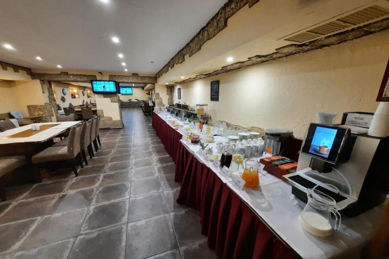 Optima Kropyvnytskyi Hotel ภายนอก รูปภาพ