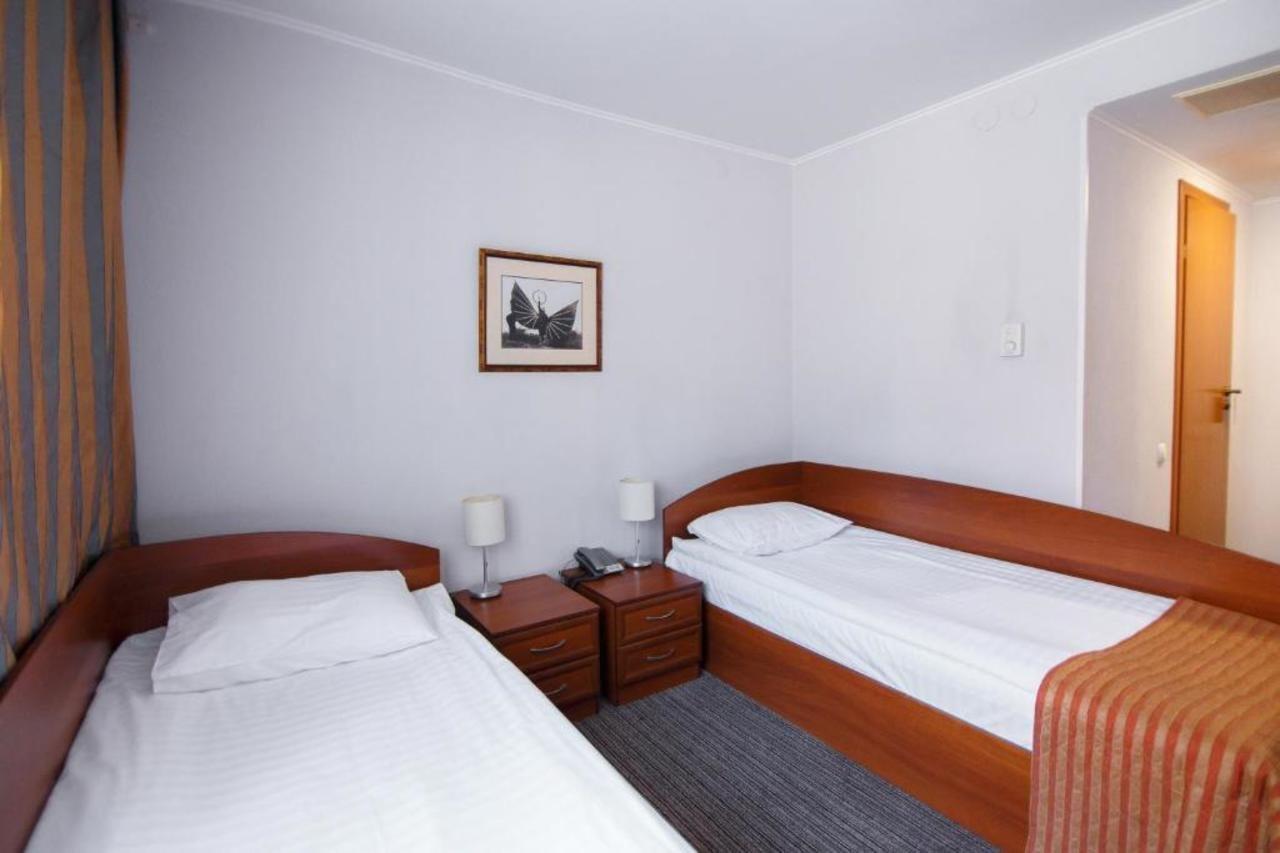 Optima Kropyvnytskyi Hotel ภายนอก รูปภาพ