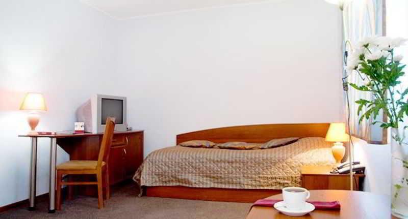 Optima Kropyvnytskyi Hotel ภายนอก รูปภาพ