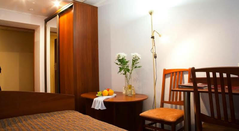 Optima Kropyvnytskyi Hotel ภายนอก รูปภาพ